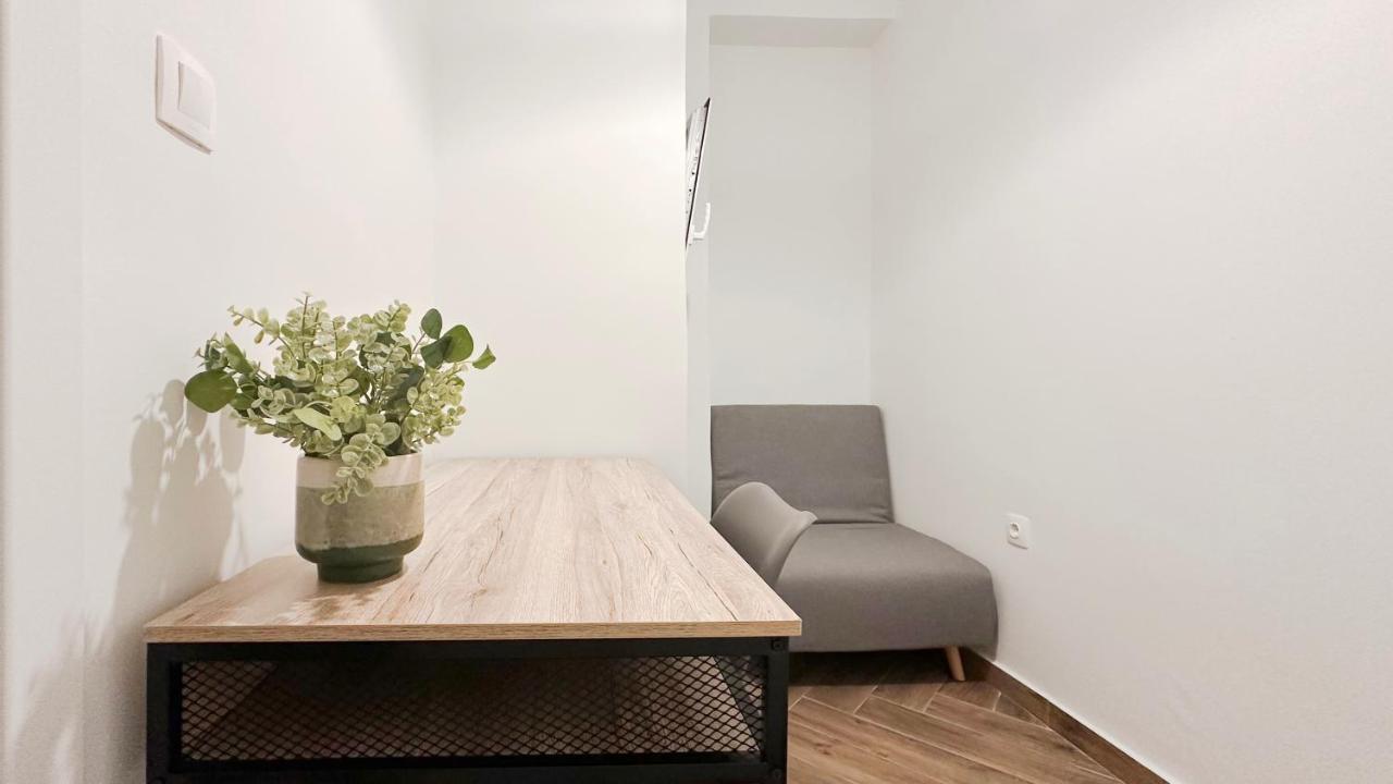 Valtetsiou Central 50Sqm Apt In Athens Leilighet Eksteriør bilde